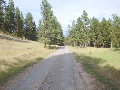 GDMBR: Pedaling north on CR-125, Montana.